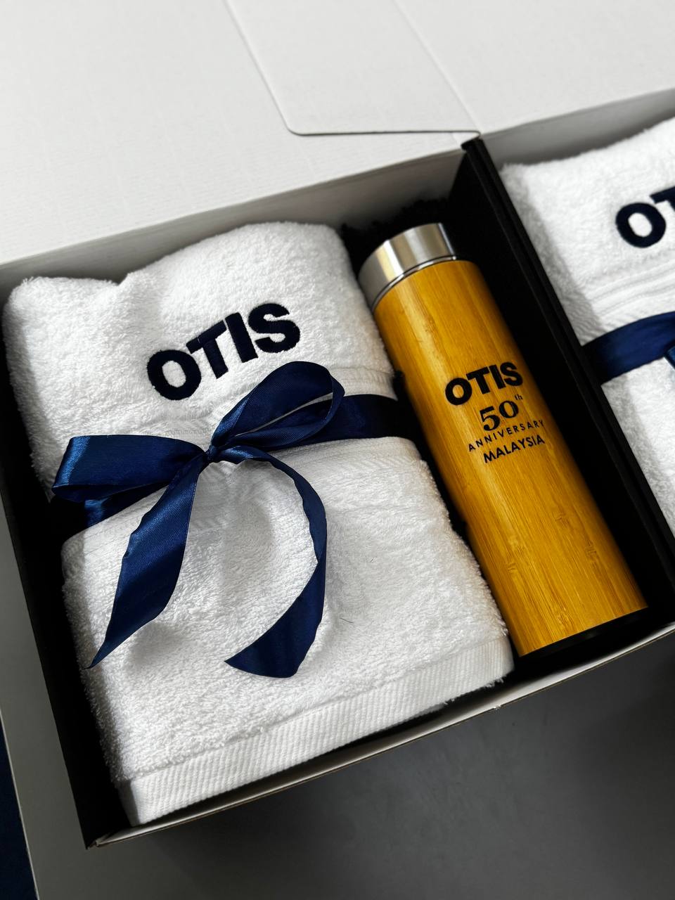 Corporate Gift Set Team Building - OTIS
