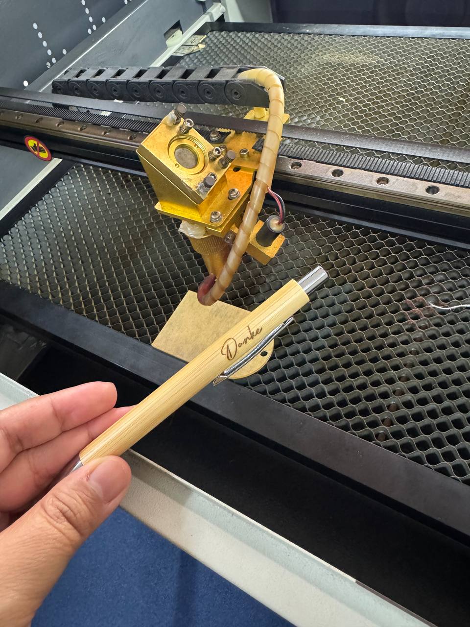 Eco Premium Corporate Gift Set – Bamboo Pen & Card Holder (Custom Logo)