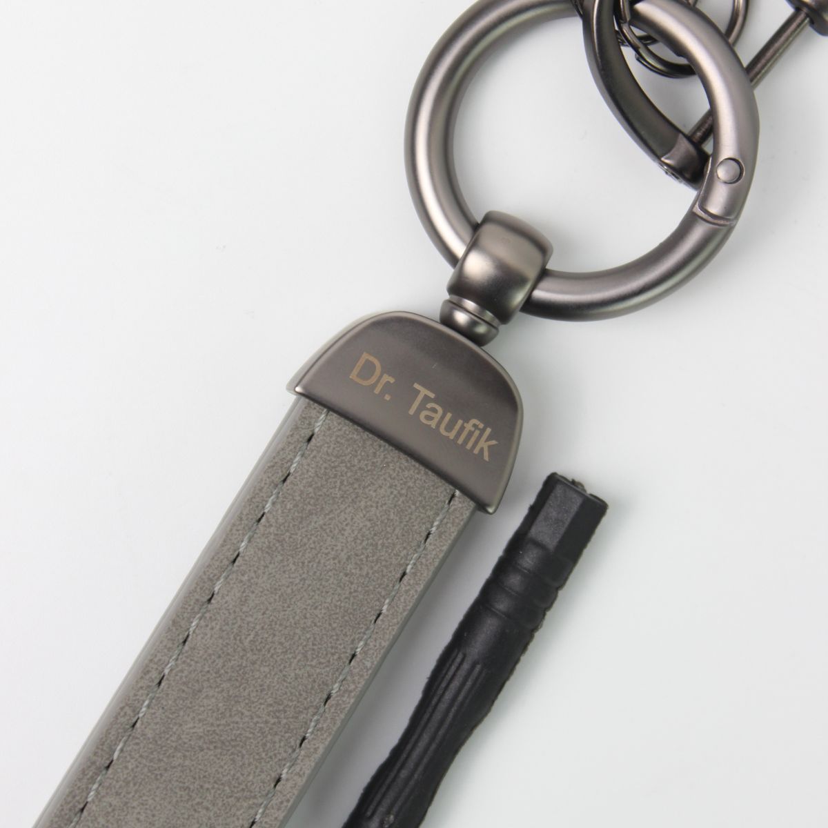 Personalised Gift Luxe Metal Keychain with Engrave name