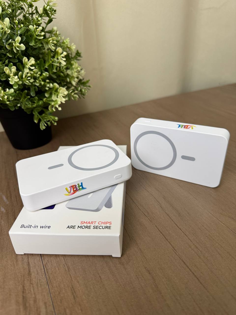 Custom Printing Magnetic Wireless Power Bank 20,000mAh (66W Fast Charging)