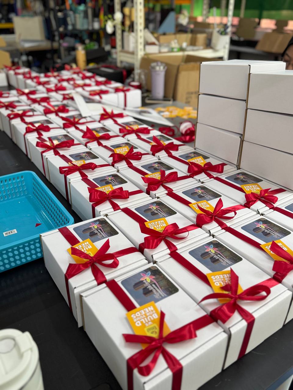 C09 Corporate Gifts for Clients | Face towel embroidery | Ceramic Mug